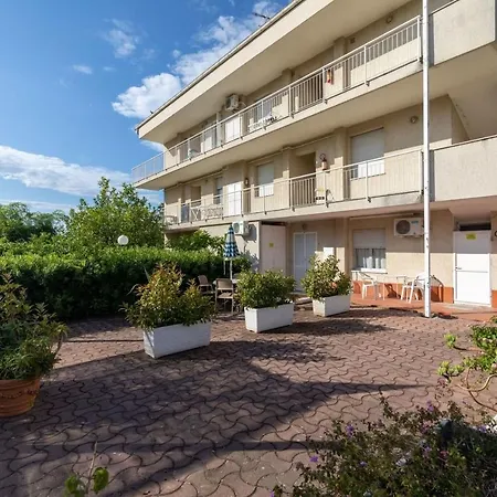 Paola Int. 3 Lejlighed